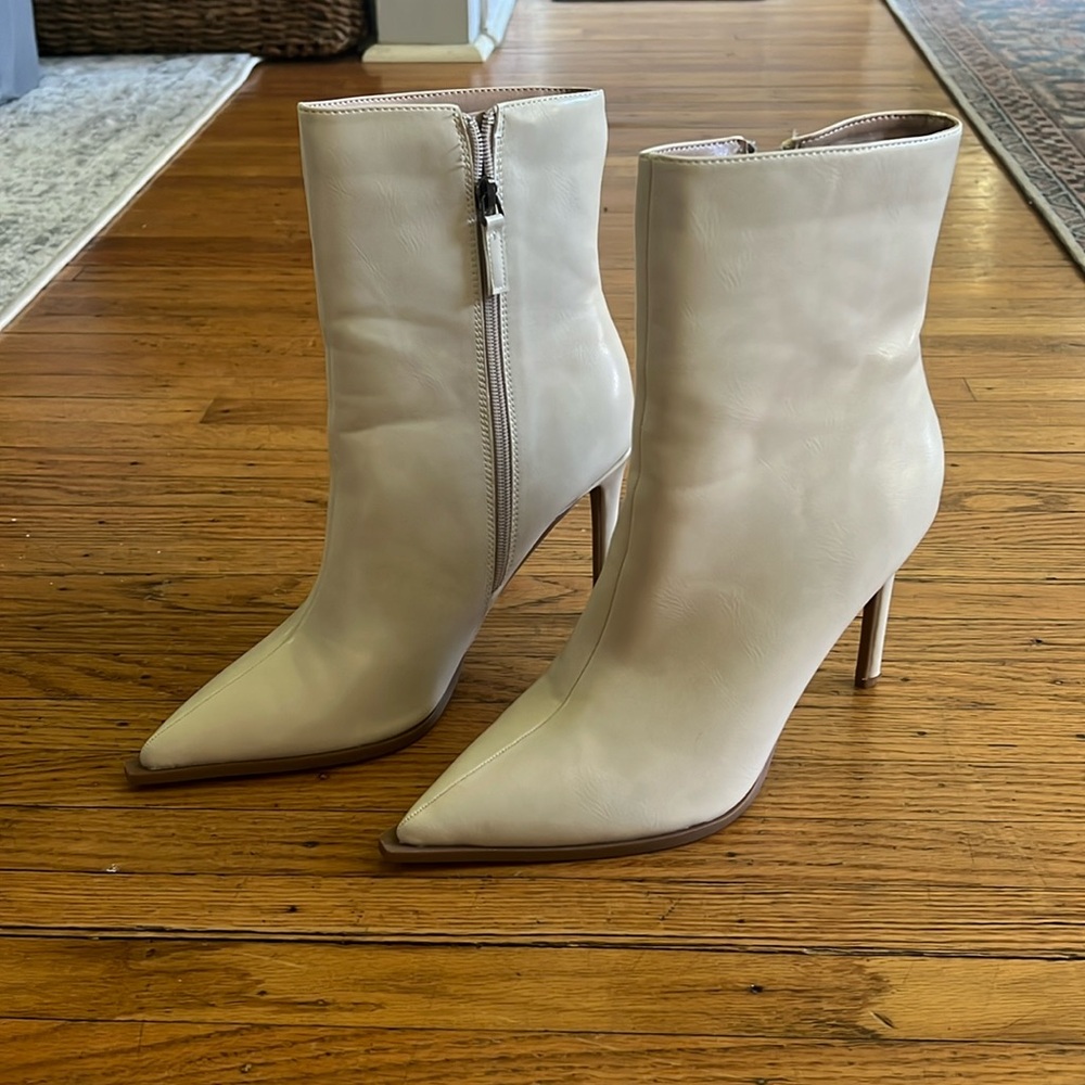 Journee Collection Womens Limma Stiletto Heel Booties 11